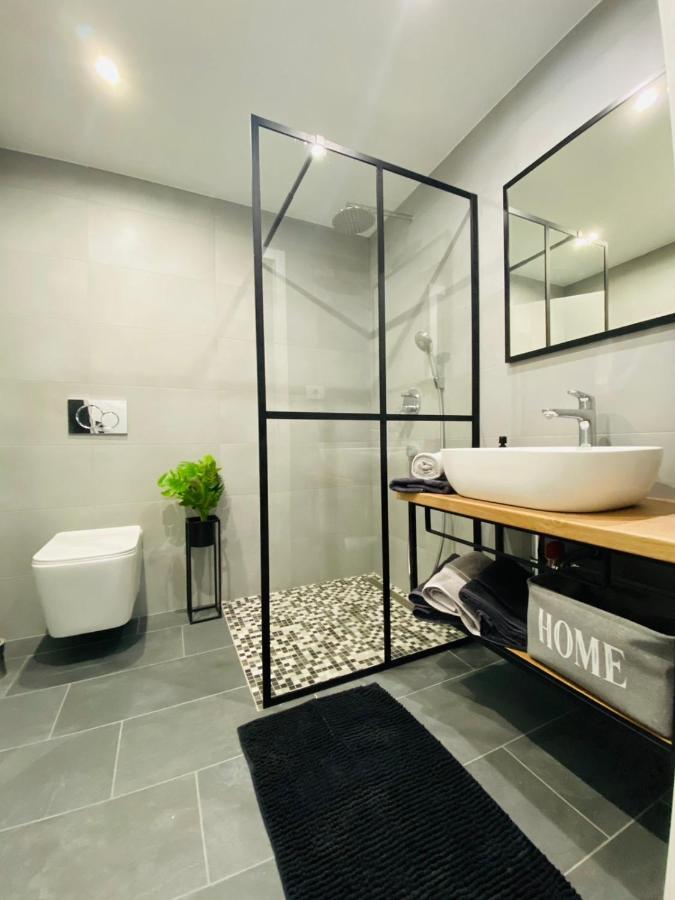 Apartma Mija-Dekani Экстерьер фото